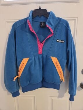 Columbia Womens' Retro Fleece Pullover with Pink Trim and Orange Zipper Pockets